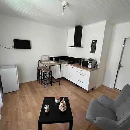 Appart't2 Avec Terrasse شقة Lasbordes